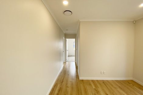 Photo of property in 2 Clonmany Road, Flat Bush, Auckland, 2019