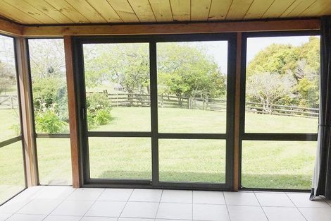 Photo of property in 402 Dairy Flat Highway, Albany Heights, Albany, 0793