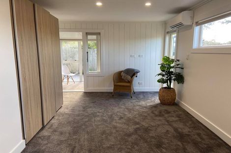 Photo of property in 8 Le Roy Terrace, Birkenhead, Auckland, 0626