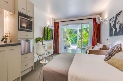Photo of property in 10/6 Sarsfield Street, Herne Bay, Auckland, 1011