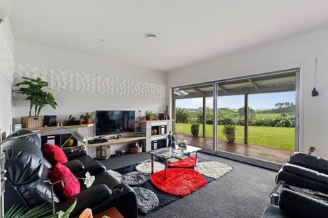 Photo of property in 756 Upland Road, Egmont Village, New Plymouth, 4372