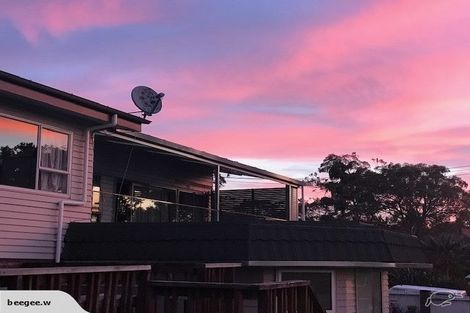 Photo of property in 37 Kingsley Street, Westmere, Auckland, 1022