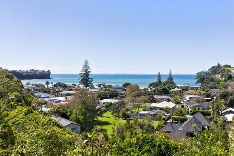 Photo of property in 10 Cochrane Avenue, Arkles Bay, Whangaparaoa, 0932