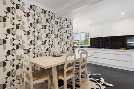 Photo of property in 1/63 Gladstone Road, Northcote, Auckland, 0627