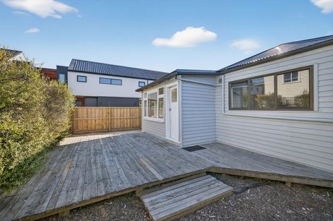 Photo of property in 231 Geraldine Street, Edgeware, Christchurch, 8013