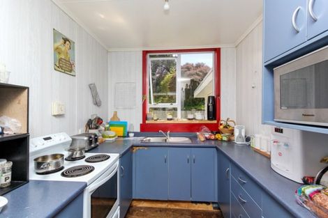 Photo of property in 16a Cyrus Street, Whalers Gate, New Plymouth, 4310