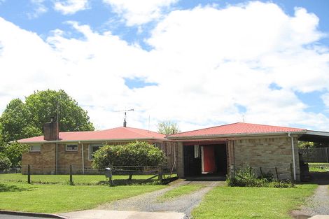 Photo of property in 2 Fairburn Place, Leamington, Cambridge, 3432