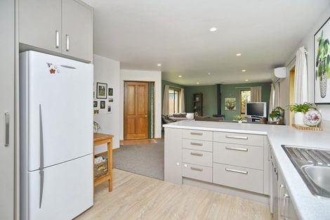 Photo of property in 32b Huria Lane, Woodend, 7610