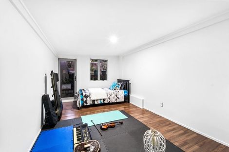 Photo of property in 327 Triangle Road, Massey, Auckland, 0614