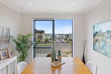 Photo of property in 24 Matairangi Avenue, Totara Heights, Auckland, 2105