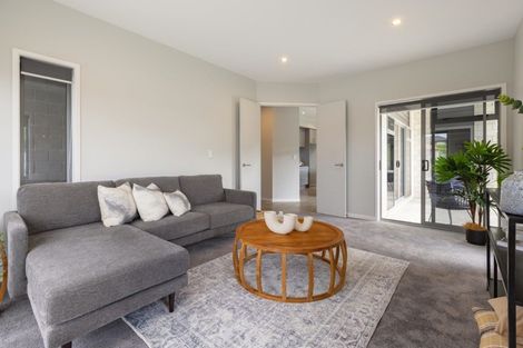 Photo of property in 174 Ballintoy Park Drive, Welcome Bay, Tauranga, 3175