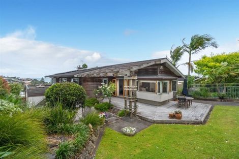 Photo of property in 43 Aotearoa Terrace, Murrays Bay, Auckland, 0630