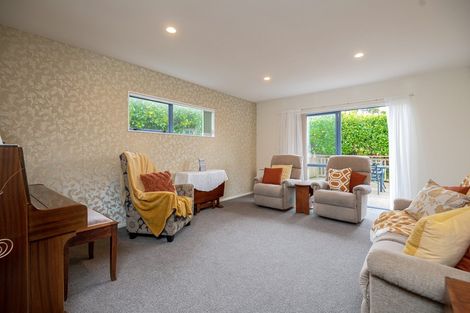 Photo of property in 5 Morpeth Street, Johnsonville, Wellington, 6037