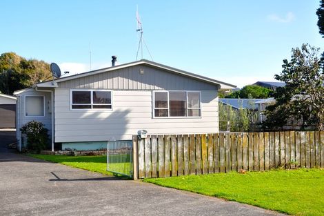 Photo of property in 44 Citrus Avenue, Waihi Beach, 3611