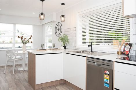 Photo of property in 447 Kahikatea Drive, Dinsdale, Hamilton, 3204