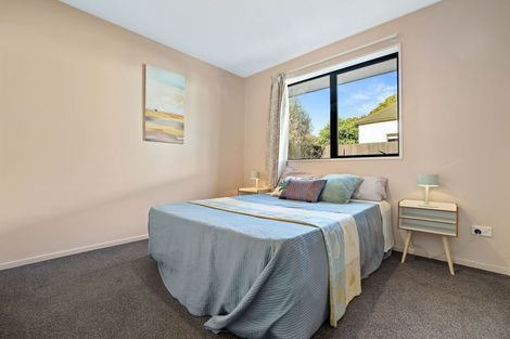 Photo of property in 2/137 Maidstone Road, Ilam, Christchurch, 8041