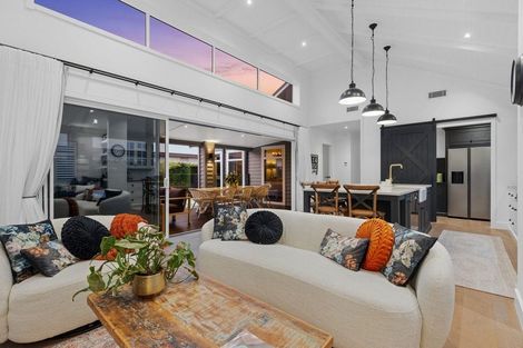 Photo of property in 6 Mollisia Lane, Papamoa Beach, Papamoa, 3118