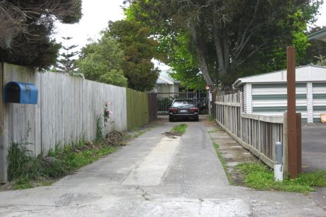 Photo of property in 16 Jupiter Street, Rosehill, Papakura, 2113