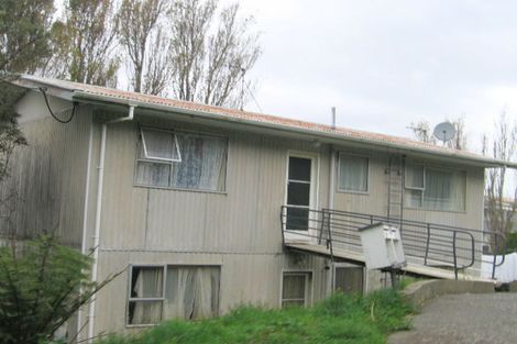 Photo of property in 11a Rewa Terrace, Tawa, Wellington, 5028
