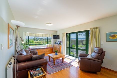 Photo of property in 132 Round Hill Road, Loburn, 7472