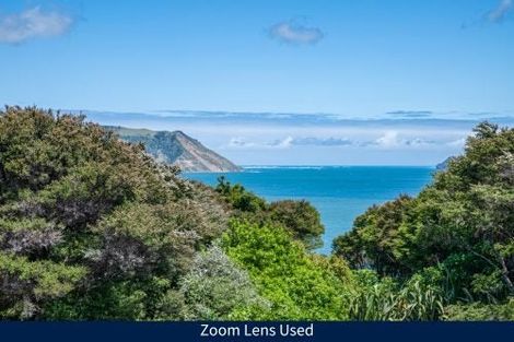Photo of property in 149 Cornwallis Road, Cornwallis, Auckland, 0604
