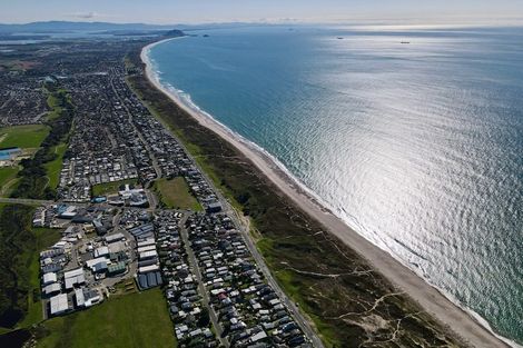 Photo of property in 828b Papamoa Beach Road, Papamoa Beach, Papamoa, 3118