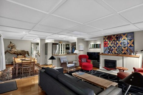 Photo of property in 24 Garden Road, Piha, 0772