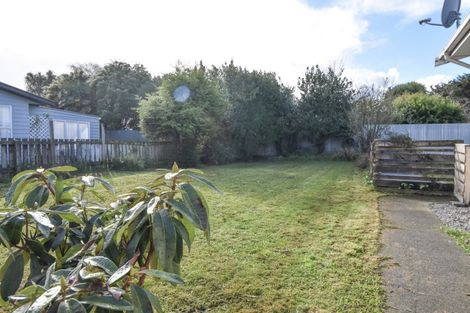 Photo of property in 6a Tait Place, Carterton, 5713