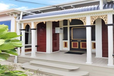 Photo of property in 128 Derwent Street, Island Bay, Wellington, 6023