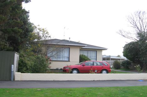 Photo of property in 30 Rangitira Avenue, Palmerston North, 4414