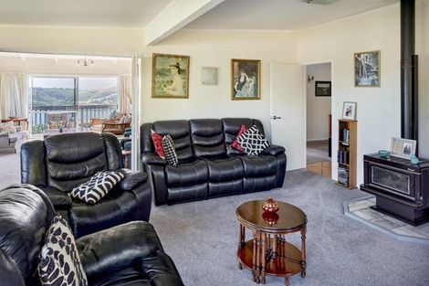 Photo of property in 10 Moray Place, Papakowhai, Porirua, 5024