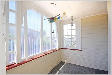 Photo of property in 58 Avenue Road, Foxton, 4814