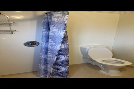 Photo of property in 38 Marine Parade, Macandrew Bay, Dunedin, 9014