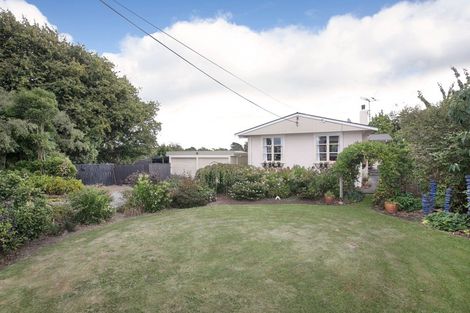 Photo of property in 26 Oxford Street, Marton, 4710