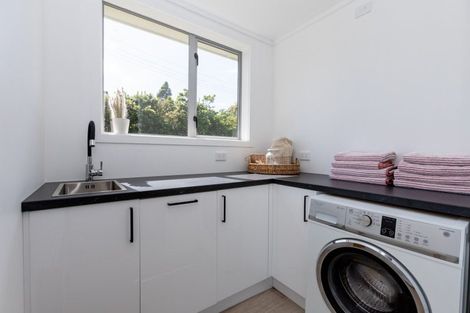 Photo of property in 64 Aorangi Road, Paeroa, 3600