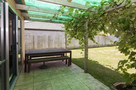 Photo of property in 10 Riegler Place, Belfast, Christchurch, 8051