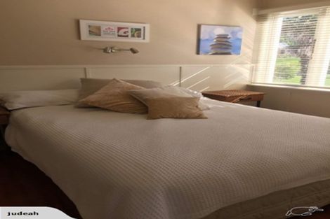 Photo of property in 62 Moana Road, Okitu, Gisborne, 4010