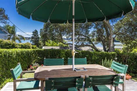 Photo of property in 1/71 Beresford Street, Bayswater, Auckland, 0622