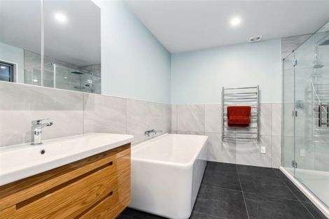 Photo of property in 28 Woodlau Rise, Huntsbury, Christchurch, 8022