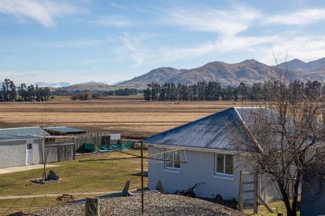 Photo of property in 11 Cemetery Road, Tarras, Cromwell, 9383