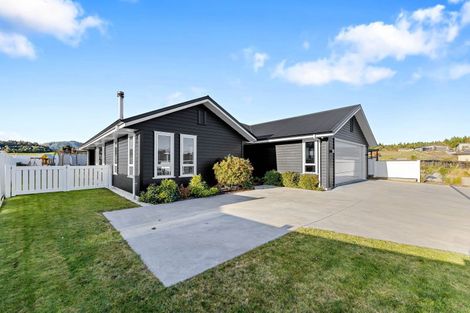 Photo of property in 5 Korokia Way, Richmond Heights, Taupo, 3330