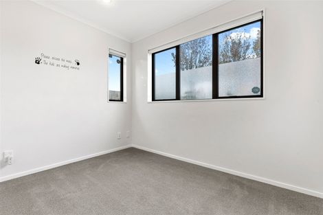 Photo of property in 35 Tarapiroe Avenue, Takanini, 2112