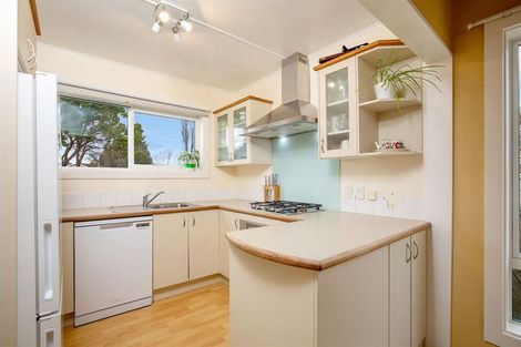 Photo of property in 20 Charnwood Crescent, Bishopdale, Christchurch, 8051