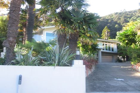 Photo of property in 17 Taumaru Avenue, Lowry Bay, Lower Hutt, 5013