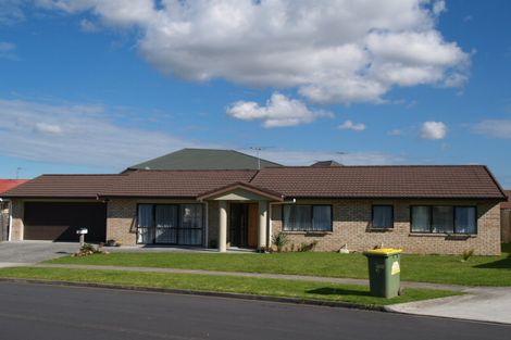 Photo of property in 42 Stellamaris Way, Northpark, Auckland, 2013