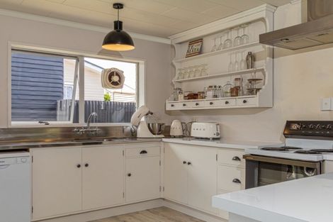 Photo of property in 3/307 Avenue Road West, Hastings, 4122