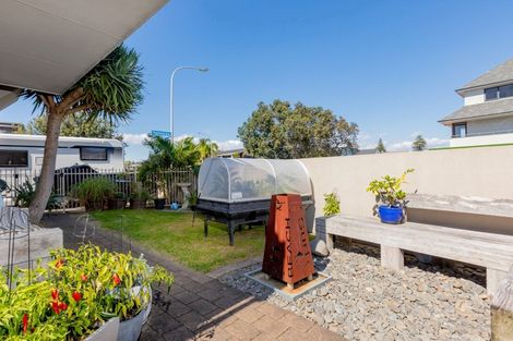 Photo of property in 17a Commons Avenue, Mount Maunganui, 3116