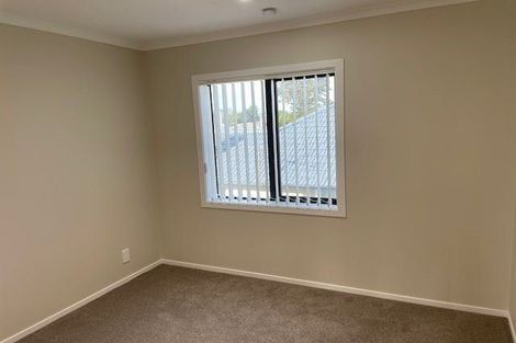 Photo of property in 3 Edwards Avenue, Henderson, Auckland, 0610