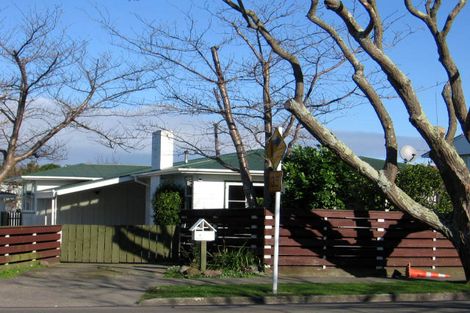 Photo of property in 4 Park Road, West End, Palmerston North, 4412