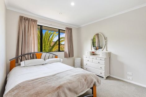 Photo of property in 34 Kotanui Avenue, Army Bay, Whangaparaoa, 0930